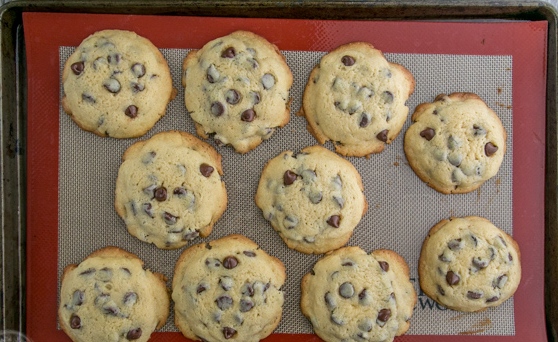 soft-chocolate-chip-cookies-11